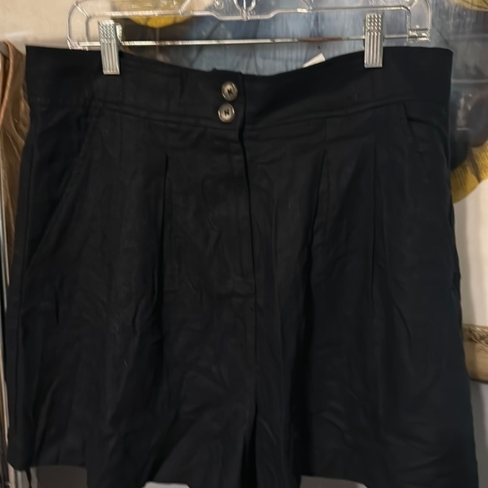 Jason Wu linen blend shorts. Size 12 NWT